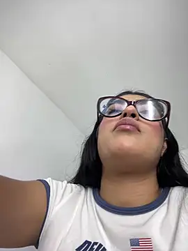 Misty-kat online show from March 8, 9:02 am