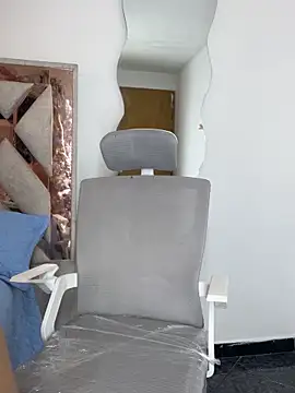 Misty-kat online show from April 18, 6:01 pm