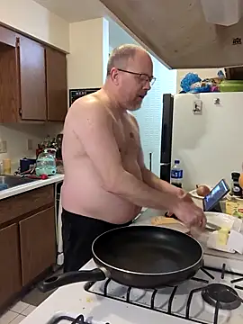 Snapshot of WorthingtonM3 chatting on March 2, 4:58 pm WorthingtonM3 online show from March 2, 4:58 pm