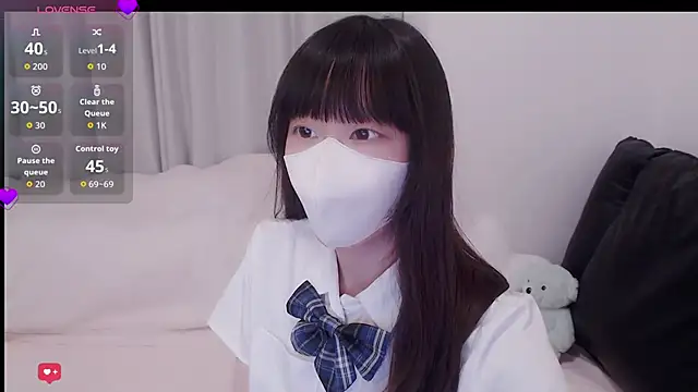 AiIris1 online show from April 19, 1:54 pm