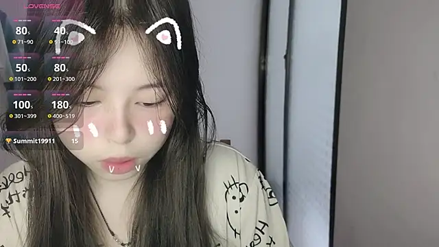 Snapshot of F-Yihao chatting on March 5, 5:47 am F-Yihao online show from March 5, 5:47 am