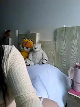 amy ferreiraa online show from March 2, 6:37 pm