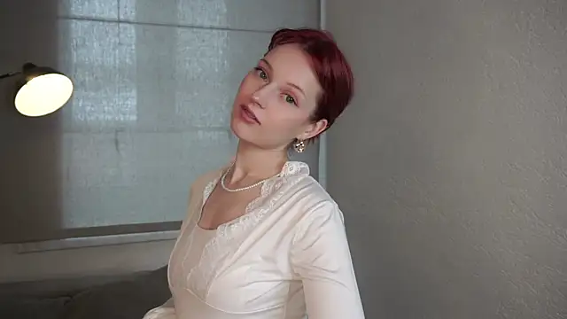 Snapshot of ValeneRomer chatting on March 3, 12:11 pm ValeneRomer online show from March 3, 12:11 pm