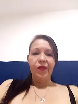 celeste kiss  online show from April 6, 3:26 am