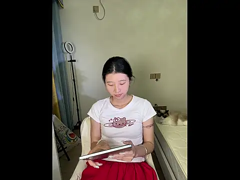 Y--F--LOVE online show from April 19, 12:37 pm