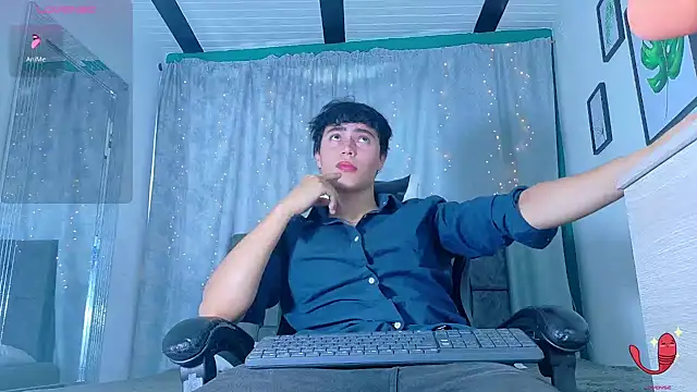 Dantekent online show from June 2, 2:30 pm