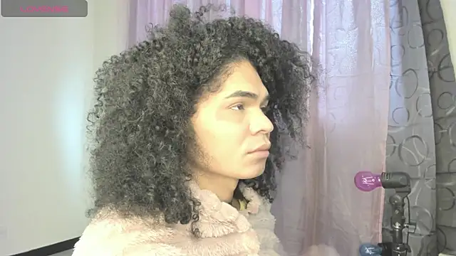 V-nus online show from April 11, 3:16 pm