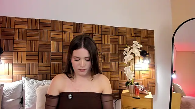 ambaar  1 online show from April 6, 8:32 pm