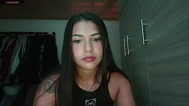 Snapshot of milena_101 chatting on March 3, 2:23 pm milena 101 online show from March 3, 2:23 pm