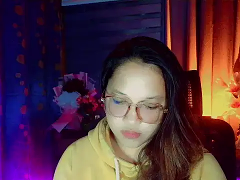 Sweet coleen online show from April 15, 3:30 pm