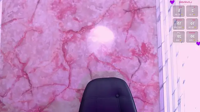 Snapshot of Valery_Ortiz7 chatting on March 4, 7:42 pm Valery Ortiz7 online show from March 4, 7:42 pm