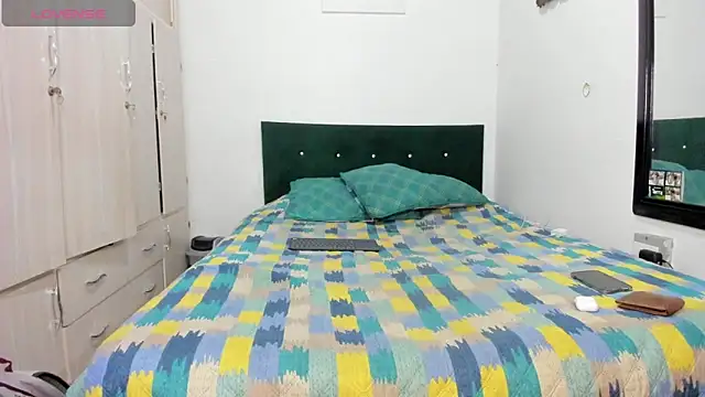 Jean And PaulXL online show from March 28, 10:53 pm