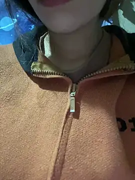 Lamlam68 online show from March 4, 2:28 am