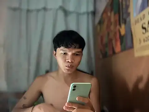 petiteasianxxx online show from April 10, 5:06 pm