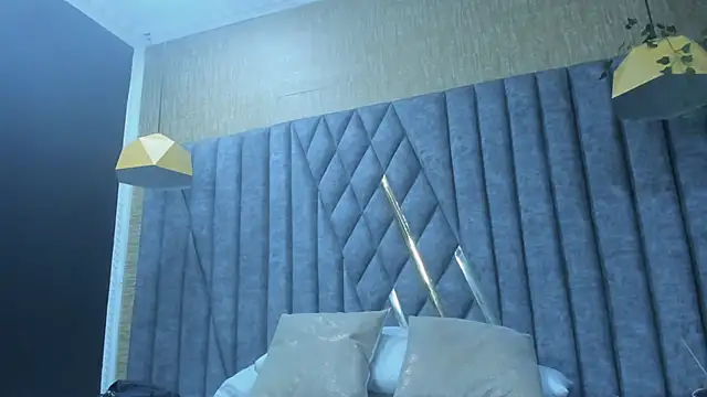 AbbyLoius online show from March 25, 7:42 pm