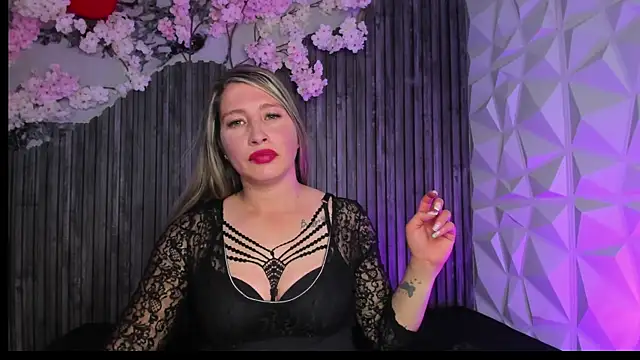 Mia Backer07 online show from March 2, 5:08 am