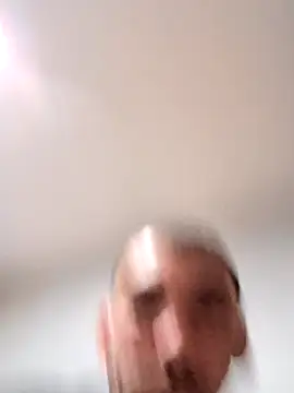 Snapshot of Hungrkdaddy chatting on February 27, 5:35 pm Hungrkdaddy online show from February 27, 5:35 pm