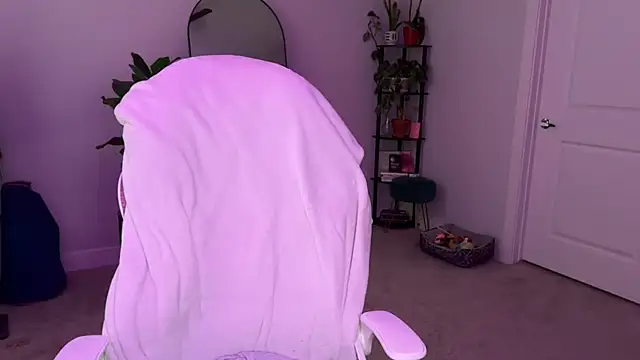 nickysel online show from March 3, 11:54 pm