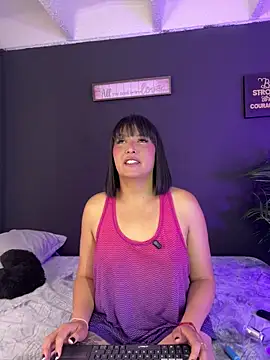 Valeriaa cruz online show from April 20, 11:46 am