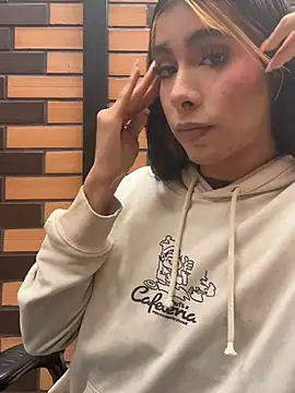 mxli divine  online show from April 15, 2:13 pm