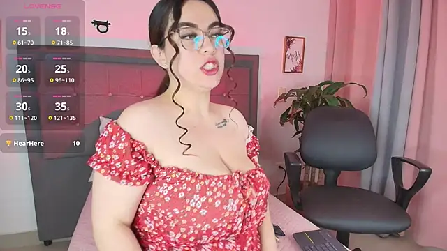 Kiara noirr online show from April 24, 11:34 am