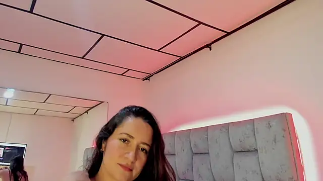 Scarlet Goddess online show from March 2, 1:18 pm