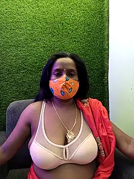 misti-boudii online show from April 15, 3:46 am