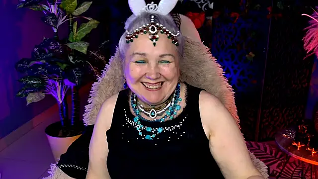 LilaMaharani online show from April 20, 2:09 pm