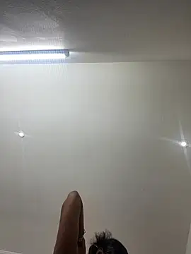 Emi rousse online show from April 4, 3:53 pm