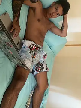 Snapshot of BLACKSNOW_ chatting on March 2, 6:48 pm BLACKSNOW online show from March 2, 6:48 pm