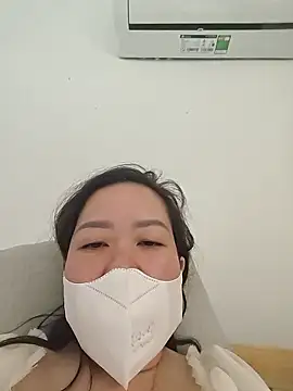 Snapshot of Swee-x1 chatting on March 3, 6:30 am Swee-x1 online show from March 3, 6:30 am