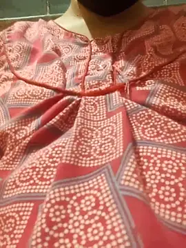 Snapshot of Tamillaxmi12 chatting on March 3, 2:01 pm Tamillaxmi12 online show from March 3, 2:01 pm