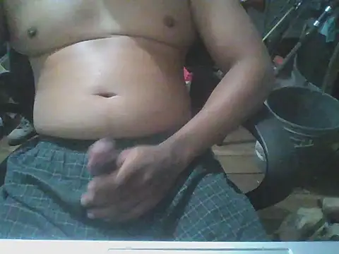 uzumaki135 online show from March 2, 8:43 am