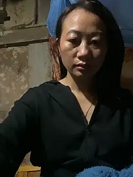 Snapshot of Candy_baby01 chatting on March 3, 11:32 pm Candy baby01 online show from March 3, 11:32 pm