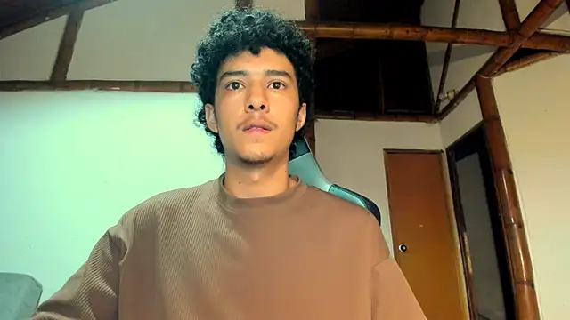 santi young twink online show from March 3, 5:02 am