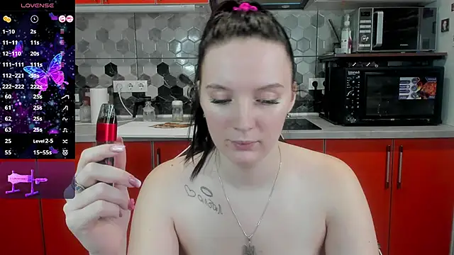 Snapshot of Mary_Blu chatting on January 11, 2:09 am Mary Blu online show from January 11, 2:09 am