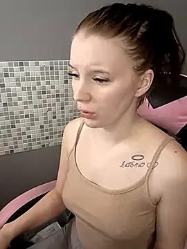 Snapshot of Mary_Blu chatting on March 15, 3:51 am Mary Blu online show from March 15, 3:51 am