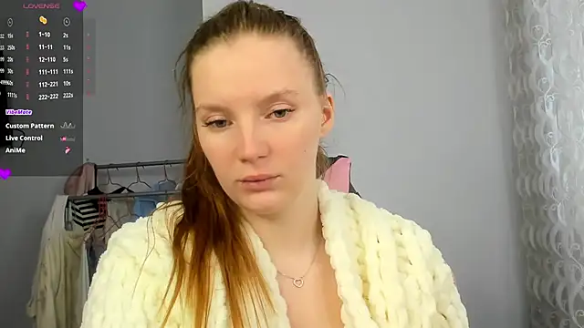 Mary Blu online show from April 1, 5:41 am