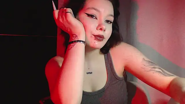 Robin harrington online show from March 3, 8:15 pm