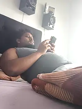 Snapshot of demon_feelz chatting on March 2, 8:37 pm demon feelz online show from March 2, 8:37 pm