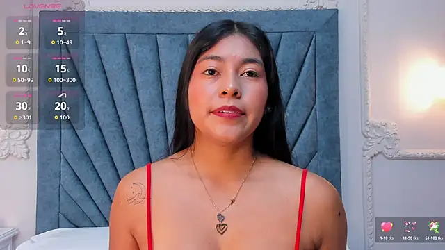 Leandra-Johnson online show from March 19, 12:20 pm