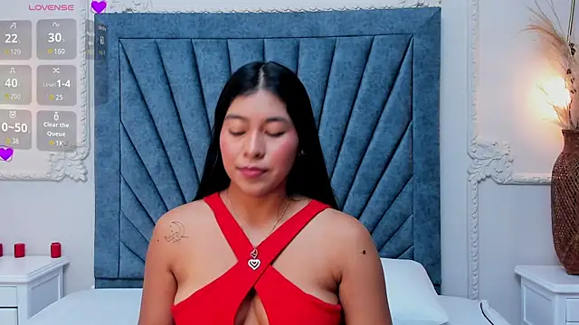 Leandra-Johnson online show from April 13, 1:38 pm