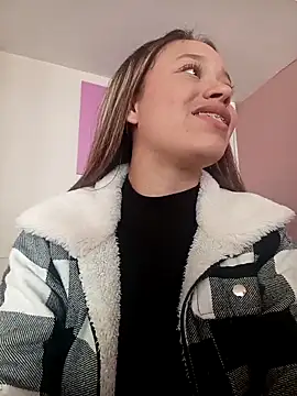 Baby Pink Love online show from April 8, 3:45 pm