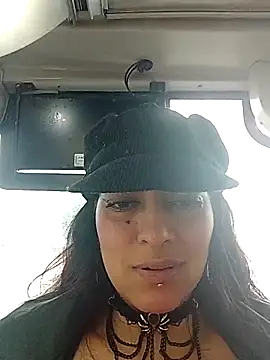 jaade doll online show from March 11, 12:33 pm