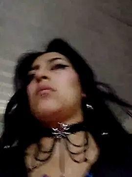 jaade doll online show from April 1, 1:01 pm