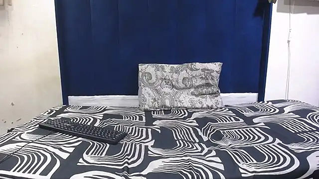 Emergency247 online show from April 14, 9:32 pm