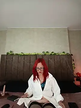 MarianaaMonsalve online show from March 4, 7:31 pm