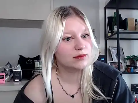 LenaSecret19 online show from March 25, 6:30 am