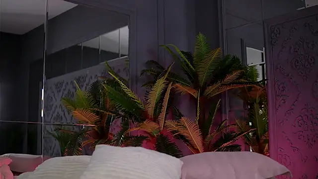 BrattyScarlet online show from April 11, 5:45 am