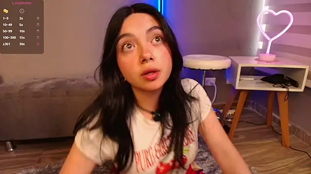 Snapshot of Im_Elaris chatting on March 4, 5:30 pm Im Elaris online show from March 4, 5:30 pm